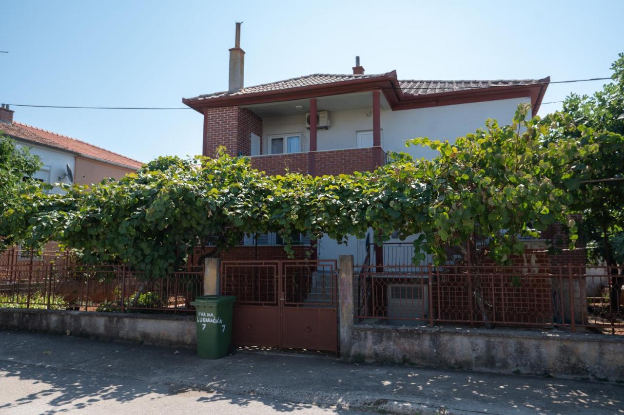 زادار Modern Apartment Edda - Quiet Area - Close To Old Town And Beaches المظهر الخارجي الصورة